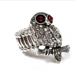 NWT Silver Plated owl ring Austrian Crystals